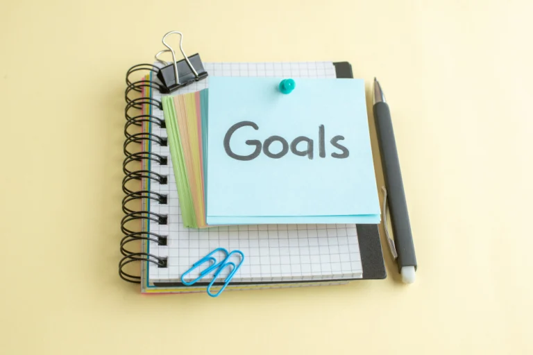 Short-Term Goal Checklist: How to Achieve Your Dreams One Step at a Time